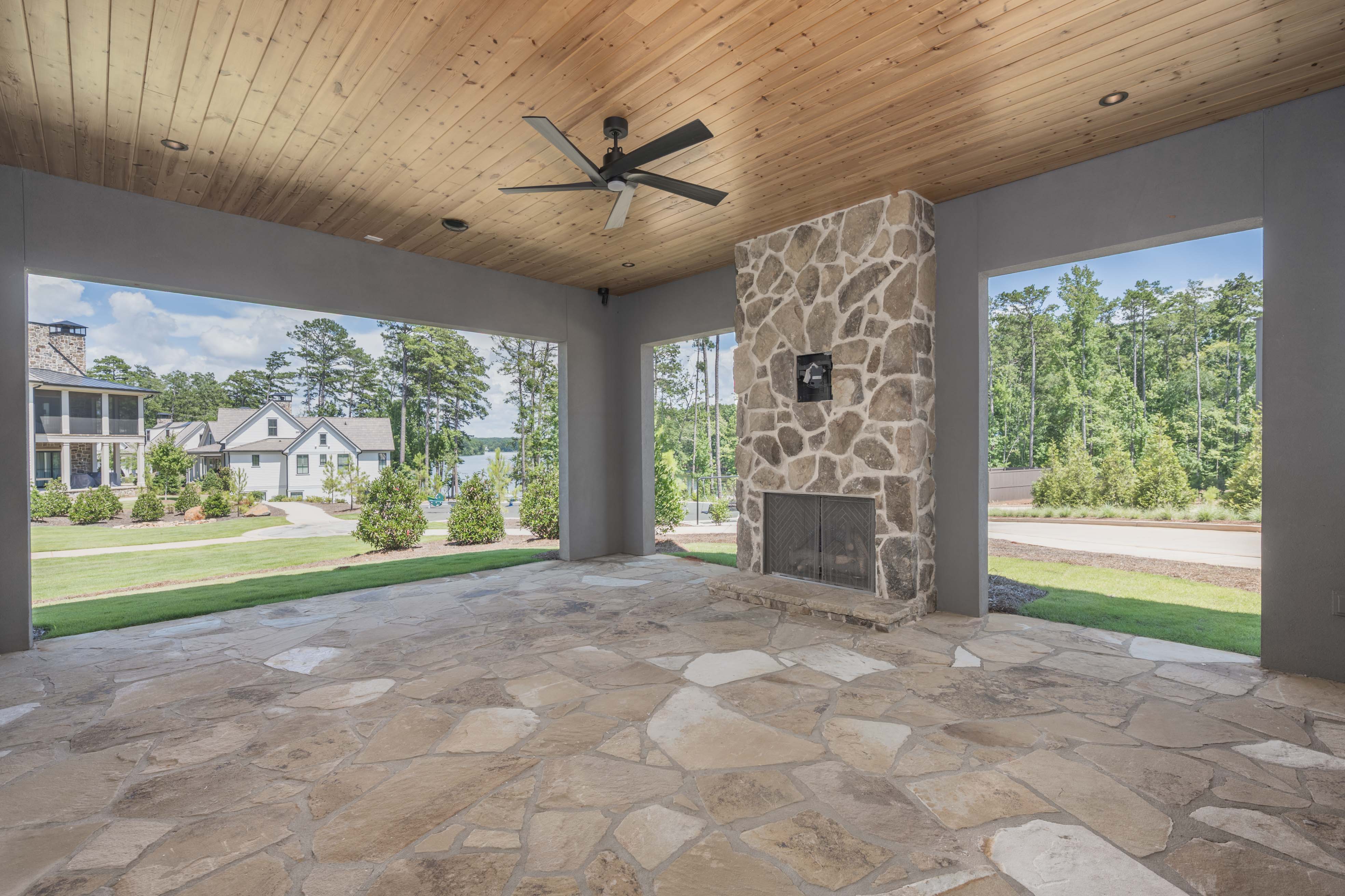 1070 Fish Hook Lane image 30